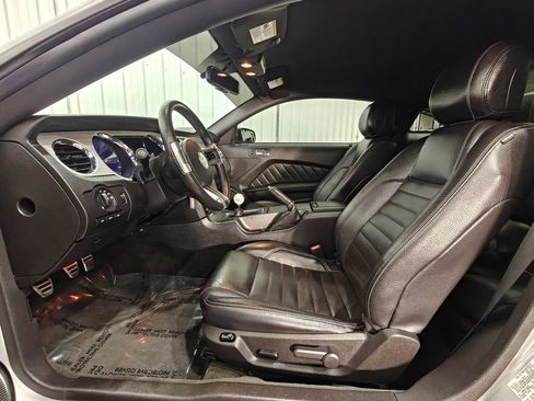 Used 2012 Ford Mustang GT Premium w/ Security Pkg image 28