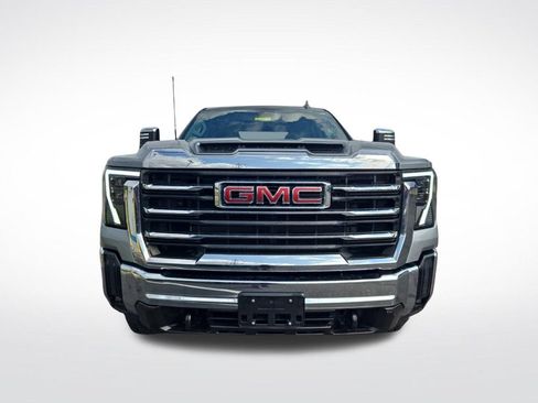 Used 2024 GMC Sierra 3500 SLT AWD/4WD image 9