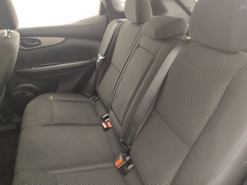 Used 2019 Nissan Rogue Sport S AWD/4WD image 18