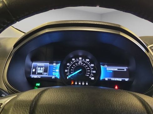 Used 2022 Ford Edge SEL image 20