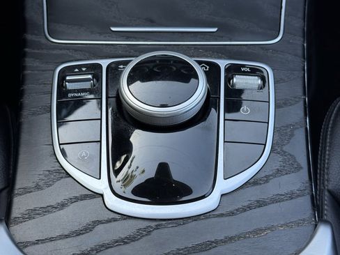 Used 2019 Mercedes-Benz C 300 C 300 image 15