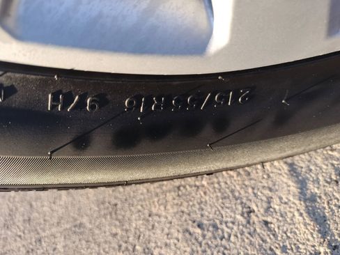 Used 2020 Ford Transit Connect XL image 13