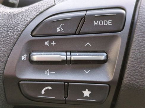 Certified 2023 Hyundai Kona SEL image 29