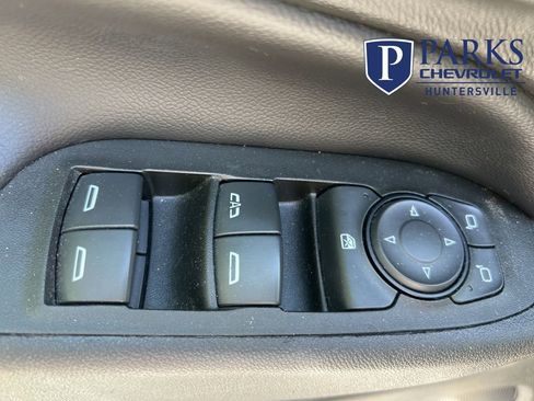 Used 2022 Chevrolet Equinox LT image 16