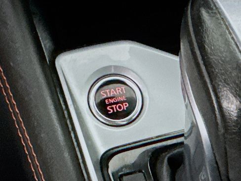 Used 2023 Nissan Altima 2.5 SR FWD image 19