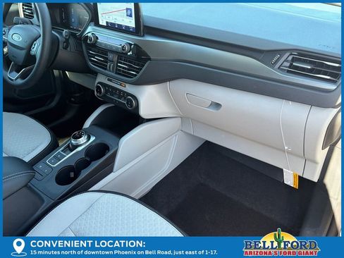 New 2026 Ford Escape Active image 21