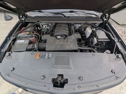 Used 2018 Chevrolet Tahoe Premier RWD image 12