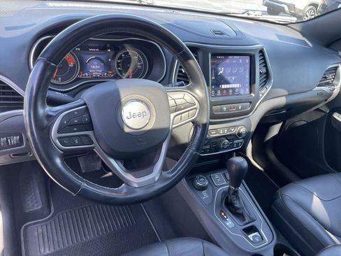 Used 2021 Jeep Cherokee Latitude Lux 80th Anniv w/ Quick Order Package 26U 80TH image 11