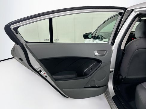 Used 2017 Kia Forte LX FWD image 23