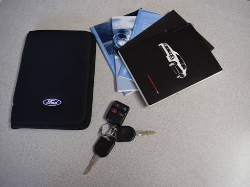 Used 2007 Ford Mustang GT Premium RWD image 12