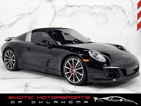 Used 2019 Porsche 911 Targa 4S AWD/4WD image 2