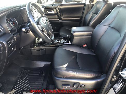 Used 2018 Toyota 4Runner TRD Pro image 11