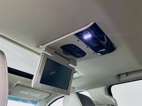 Used 2017 Chevrolet Tahoe Premier image 22