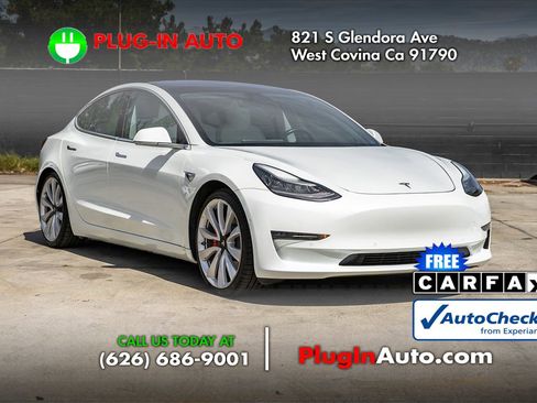 Used 2018 Tesla Model 3 Performance image 3
