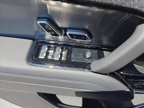 New 2026 Land Rover Range Rover Sport SE AWD/4WD image 28