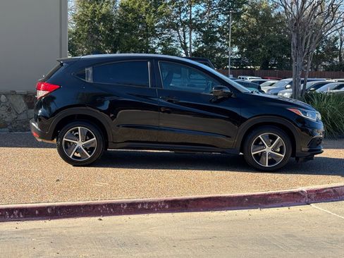 Used 2022 Honda HR-V EX image 7