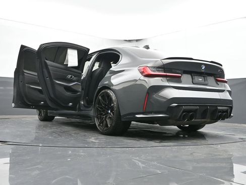 Used 2022 BMW M3 Competition w/ M Carbon Exterior Package image 64