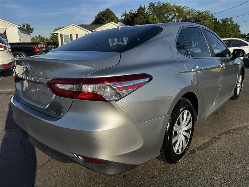 Used 2020 Toyota Camry LE FWD image 6