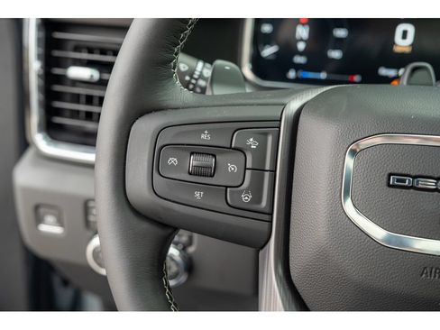 New 2026 GMC Sierra 1500 Denali Ultimate w/ LPO, Black Badging Package AWD/4WD image 19