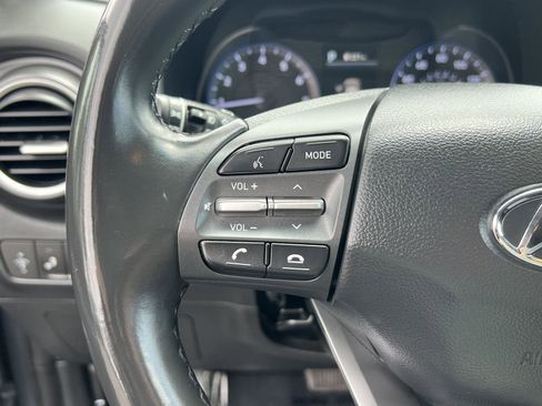 Certified 2021 Hyundai Kona SEL Plus AWD/4WD image 33