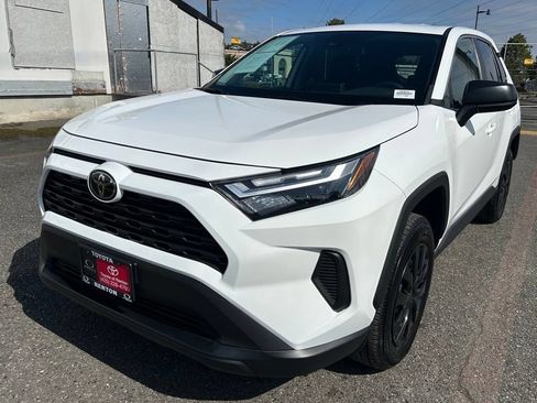 Certified 2023 Toyota RAV4 LE AWD/4WD image 1