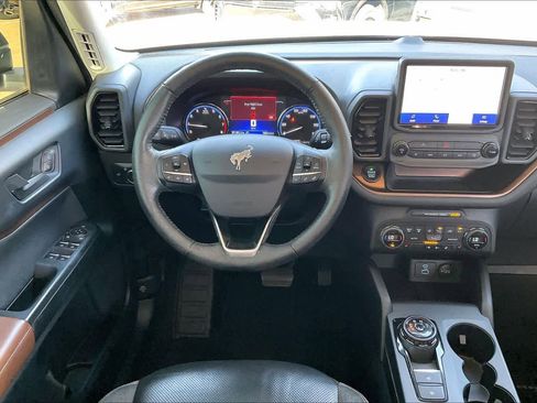 Used 2021 Ford Bronco Sport Outer Banks AWD/4WD image 7