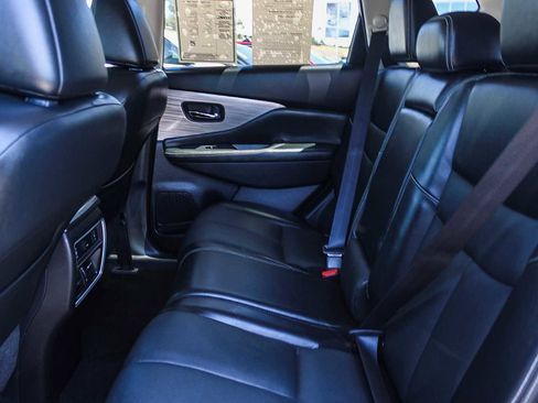 Used 2017 Nissan Murano Platinum w/ Platinum Technology Package image 17