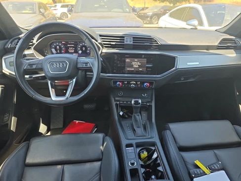 Used 2023 Audi Q3 2.0T Premium w/ Black Optic Sport Package AWD/4WD image 7