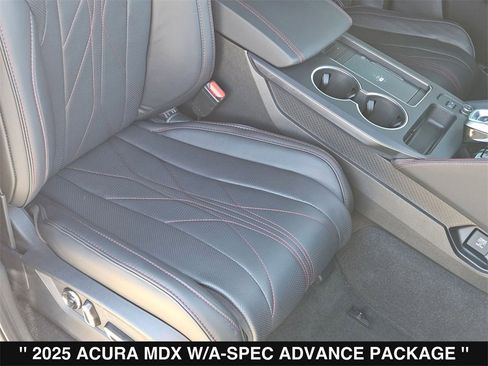 Used 2025 Acura MDX A-Spec image 37