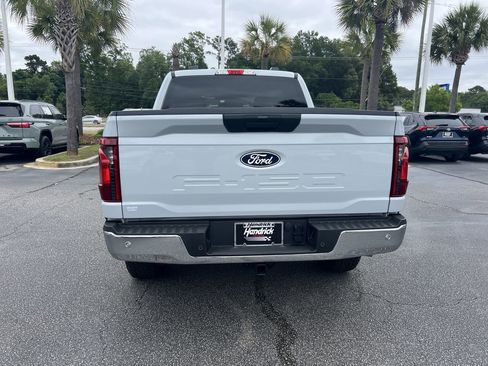 Used 2025 Ford F150 XLT w/ Equipment Group 301A Standard AWD/4WD image 9
