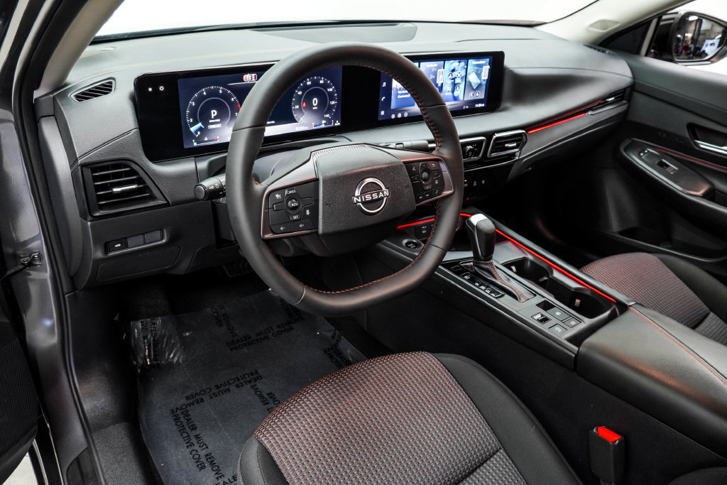 Used 2026 Nissan Sentra SR w/ Floor Mat Package FWD image 20