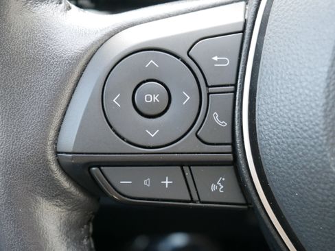 Used 2022 Toyota RAV4 Limited image 25