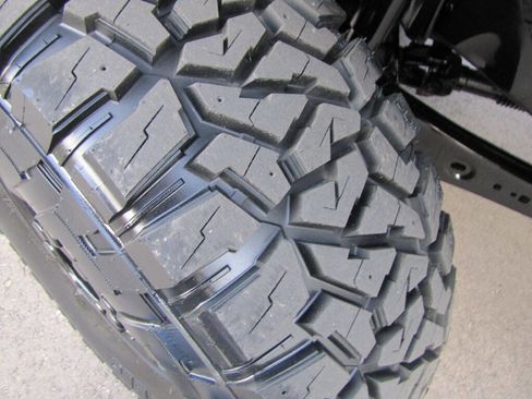 Used 2024 Ford F250 XLT w/ FX4 Off-Road Package image 23