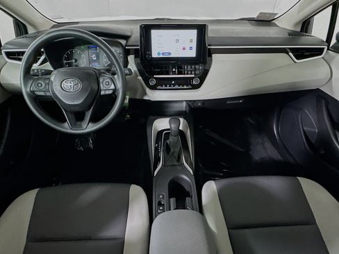 Certified 2025 Toyota Corolla LE image 26