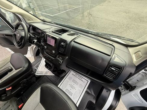 Used 2025 RAM ProMaster 2500 w/ Convenience Group FWD image 54