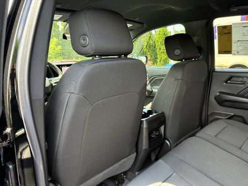 New 2026 Chevrolet Colorado W/T AWD/4WD image 15