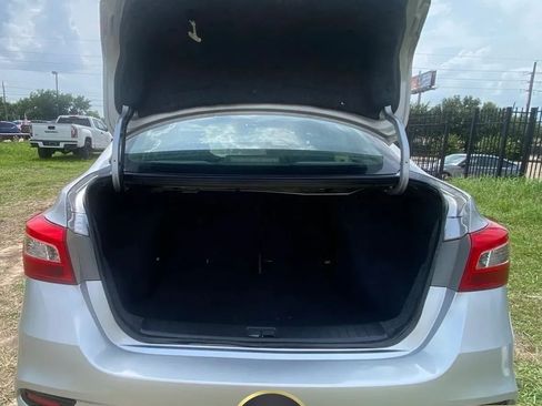 Used 2019 Nissan Sentra S FWD image 24