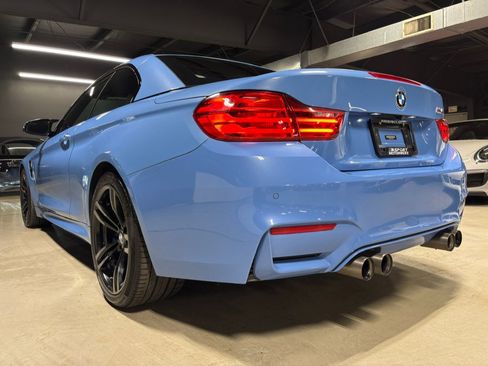 Used 2016 BMW M4 Convertible RWD image 34