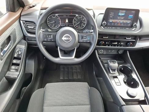 Certified 2023 Nissan Rogue SV image 44