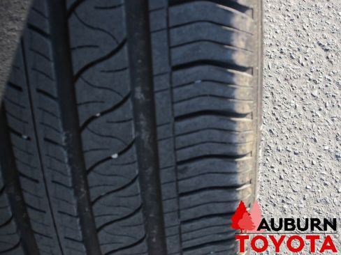 Used 2024 Ford Mustang GT Premium image 4