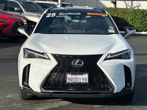 Used 2025 Lexus UX 300h FWD image 6