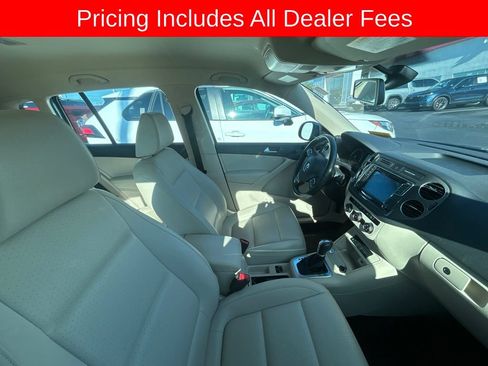 Used 2017 Volkswagen Tiguan S FWD image 3