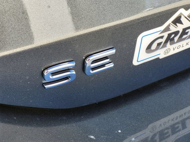 New 2026 Volkswagen Tiguan SE AWD/4WD image 8