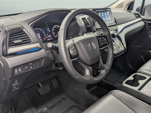 Used 2026 Honda Odyssey Touring image 11