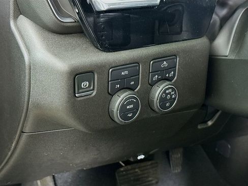 Used 2025 Chevrolet Silverado 1500 RST w/ Convenience Package II AWD/4WD image 20