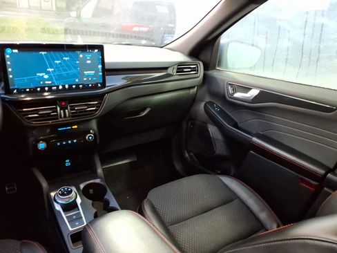 Used 2023 Ford Escape ST-Line Select w/ Tech Pack #1 AWD/4WD image 13
