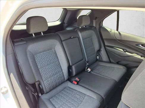 Used 2024 Chevrolet Equinox LT AWD/4WD image 18