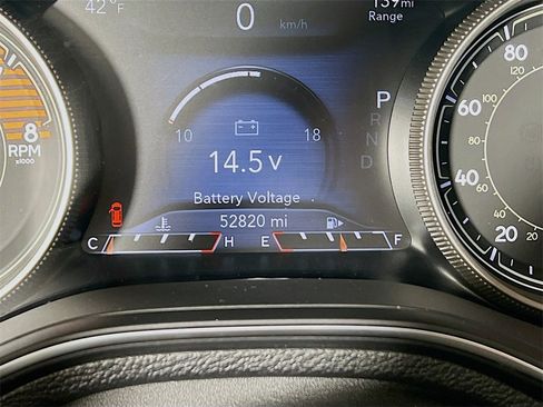 Used 2019 Jeep Cherokee Trailhawk image 12