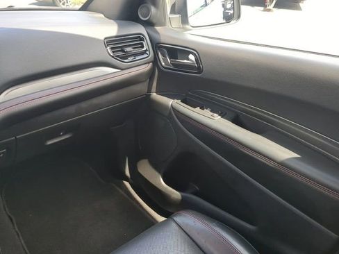 Used 2025 Dodge Durango GT AWD/4WD image 21