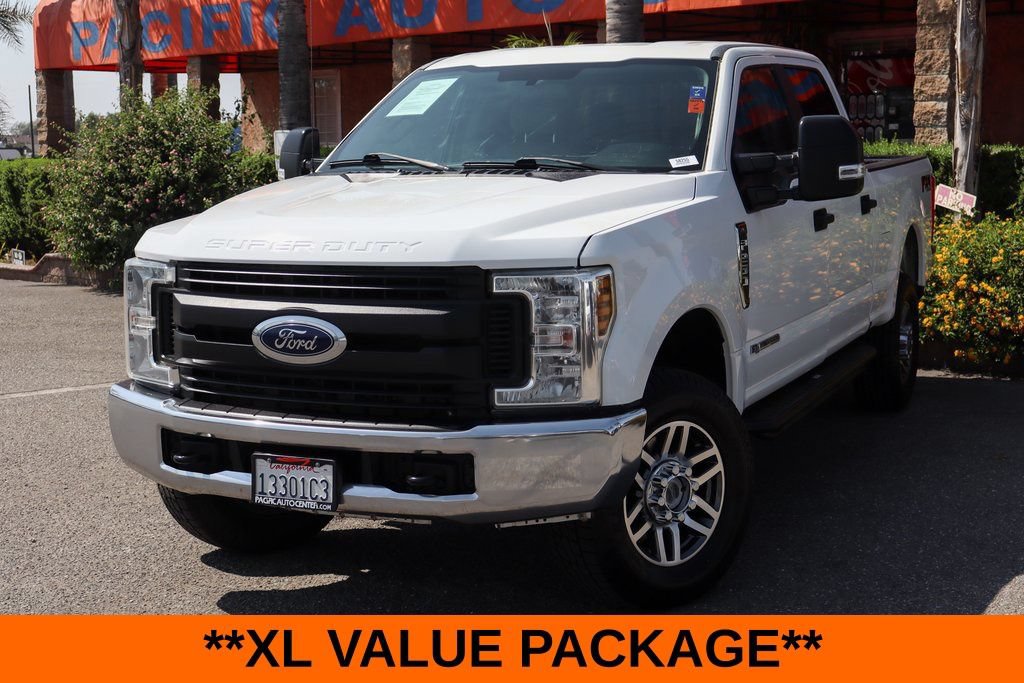 Used 2019 Ford F250 XL w/ Power Equipment Group AWD/4WD image 4